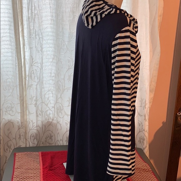 Bathing suit coverup soft material very cozy - Picture 3 of 8